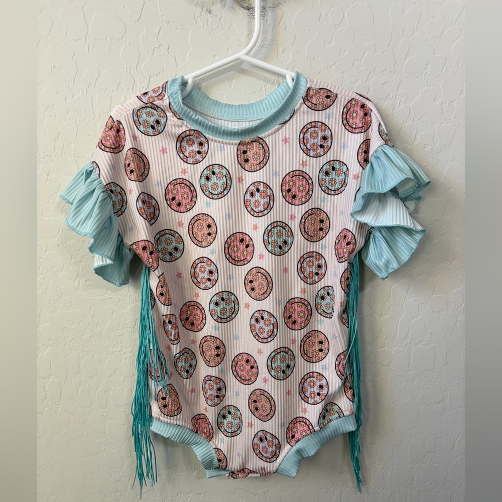 Girls Light Blue & Pink Ruffled Sleeve Top - Brand Not Visible